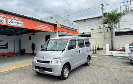 Toyota Town-Ace  '2018