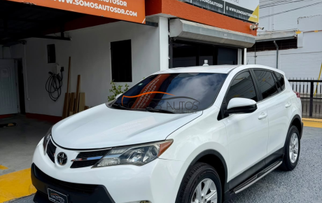Toyota Rav-4 LE  '2015