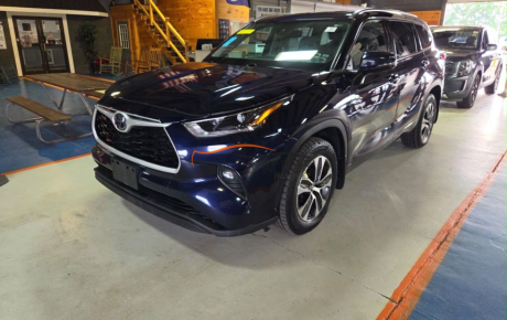 Toyota Highlander XLE  '2021